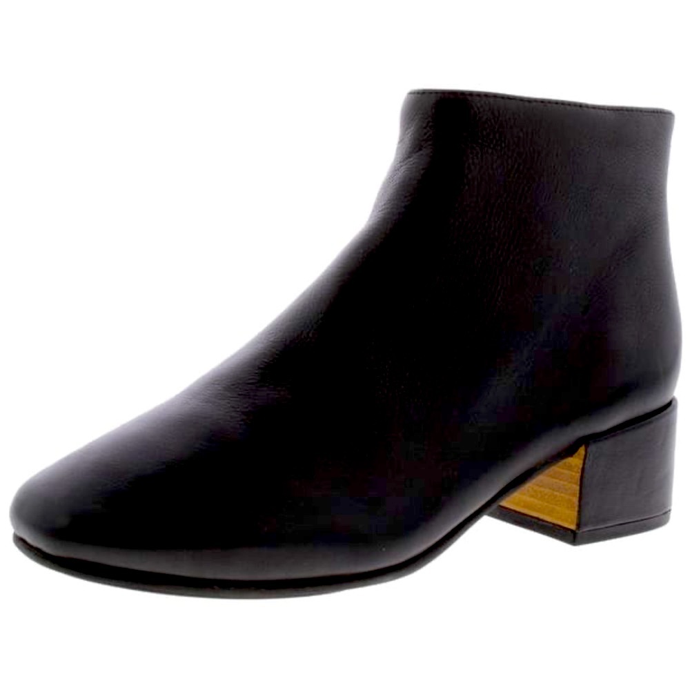 Gentle Souls by Kenneth Cole Ella Ankle Boots